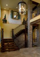 Лестница на центральном каркасе